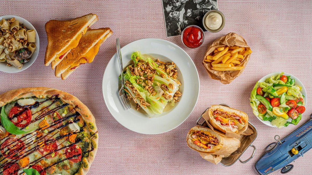 קפה המדרחוב